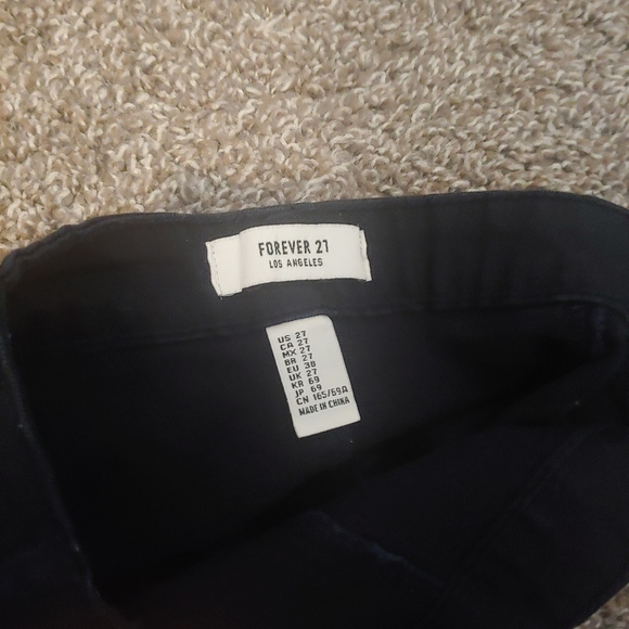 Forever 21 Black Skirt with Gold Buttons Size 27 - Picture 3 of 3